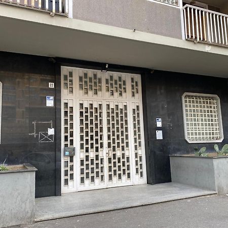 Home 22 Appartamento In Centro Storico - Катанія Екстер'єр фото
