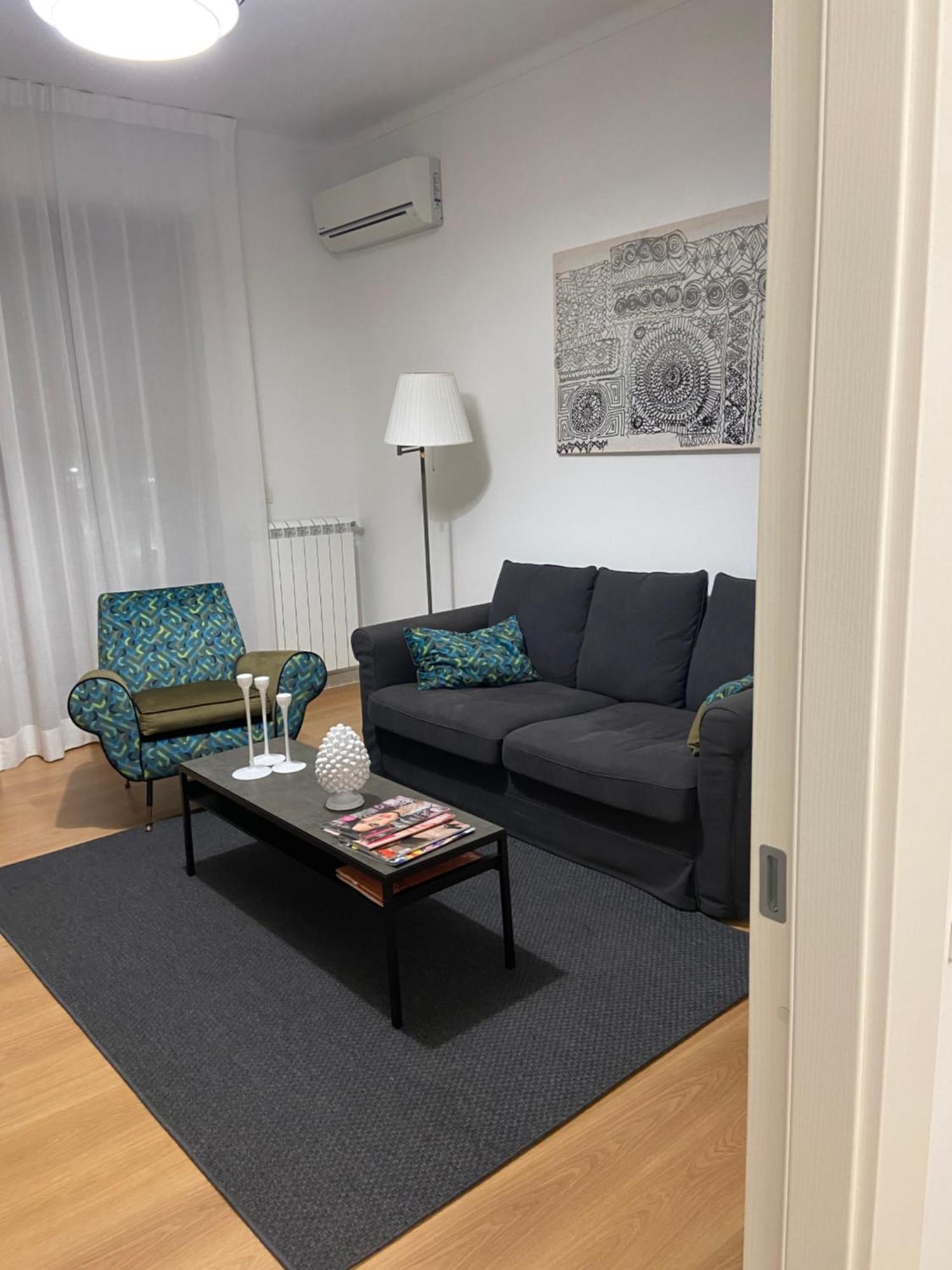 Home 22 Appartamento In Centro Storico - Катанія Екстер'єр фото